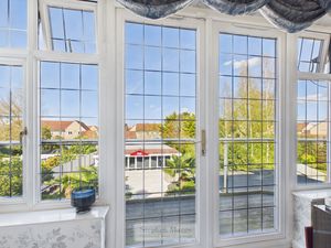 Photo 25- click for photo gallery